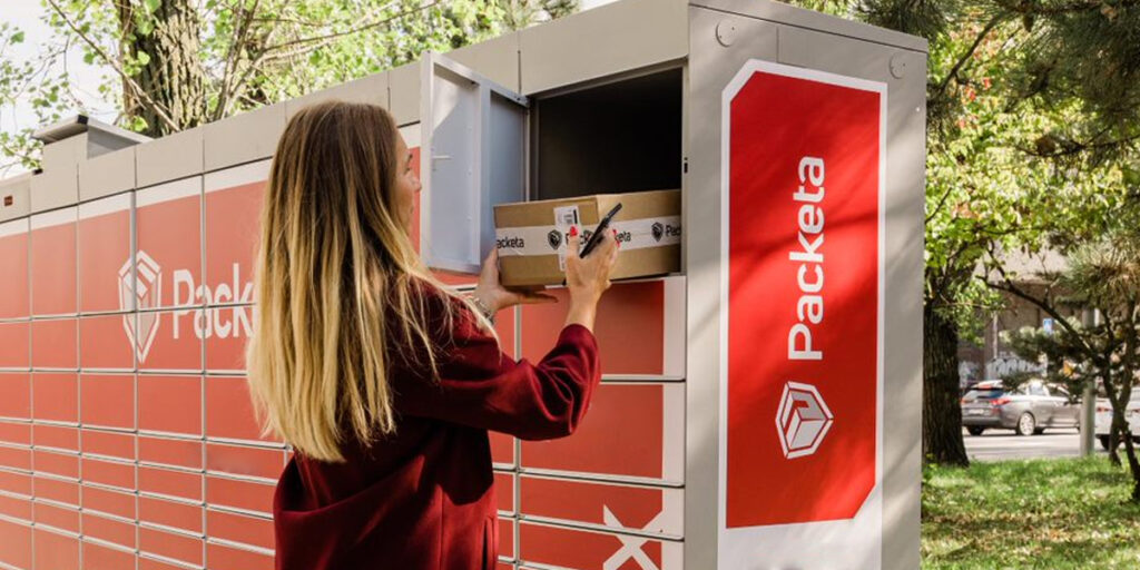 Packeta´s self-service contactless delivery locker boxes, Z-BOXes.